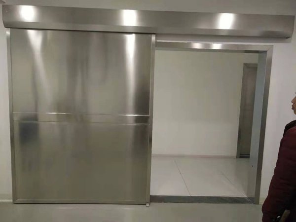 電動鉛門